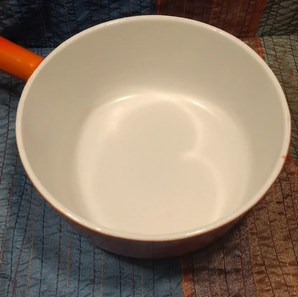 Vintage Orange Enameled Cast Iron Sauce Pan With Lid - Picture 4 of 6
